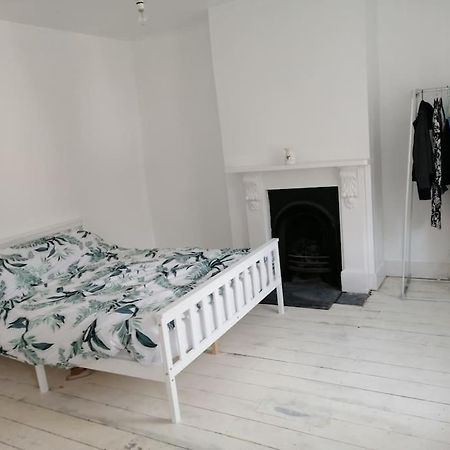 Seaside 2 Bed Terraced House With Garden Villa Хейстингс Екстериор снимка